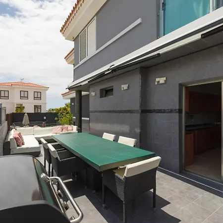 Entire Bbq, Poolgolf Villa