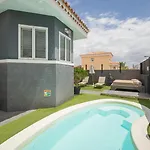 Entire Bbq, Poolgolf ميلونيذاس
